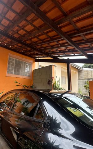 Casa à venda com 139m², 2 quartos e 1 vaga Casa à venda com 139m², 2 quartos e 1 vagaGaragem