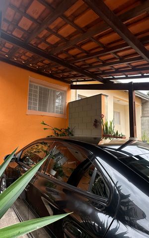 Casa à venda com 139m², 2 quartos e 1 vaga Casa à venda com 139m², 2 quartos e 1 vagaGaragem