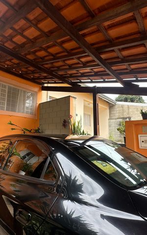 Casa à venda com 139m², 2 quartos e 1 vaga Casa à venda com 139m², 2 quartos e 1 vagaGaragem