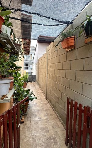 Casa à venda com 139m², 2 quartos e 1 vaga Casa à venda com 139m², 2 quartos e 1 vagaQuintal
