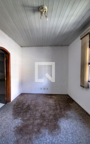 Casa para alugar com 67m², 3 quartos e sem vaga