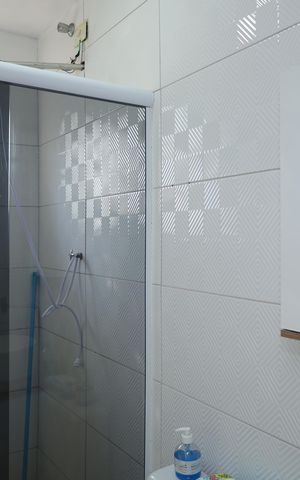 Casa à venda com 125m², 4 quartos e 2 vagasBanheiro 1