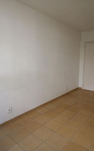 Apartamento à venda com 45m², 1 quarto e 1 vagaSala