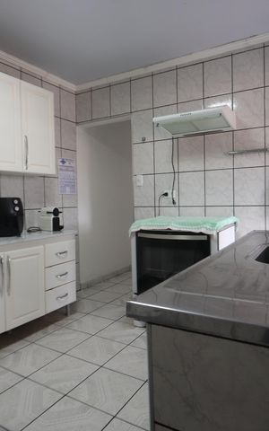 Casa à venda com 150m², 6 quartos e 4 vagasCozinha
