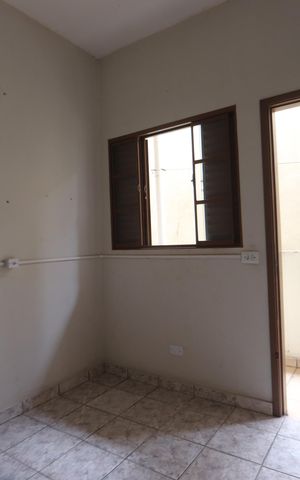 Casa à venda com 150m², 6 quartos e 4 vagasSala - Casa 2