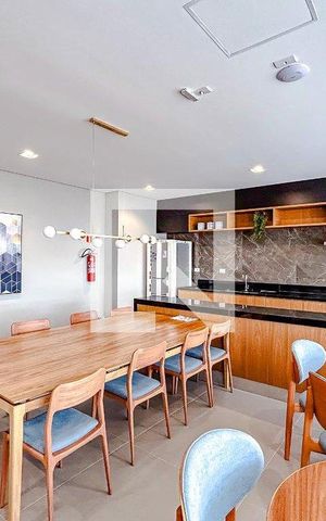 Apartamento à venda com 75m², 2 quartos e 1 vaga Apartamento à venda com 75m², 2 quartos e 1 vagaÁrea comum - Salão de festas