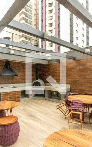 Apartamento à venda com 75m², 2 quartos e 1 vaga Apartamento à venda com 75m², 2 quartos e 1 vagaÁrea comum - Churrasqueira