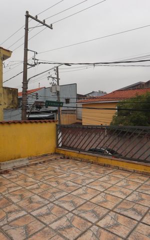 Casa à venda com 100m², 3 quartos e 2 vagasVaranda do Quarto 1