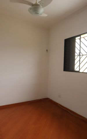 Casa à venda com 100m², 3 quartos e 2 vagasQuarto 3