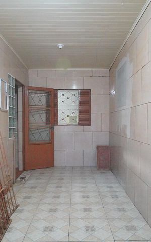Casa à venda com 80m², 2 quartos e 1 vagaÁrea de Serviço