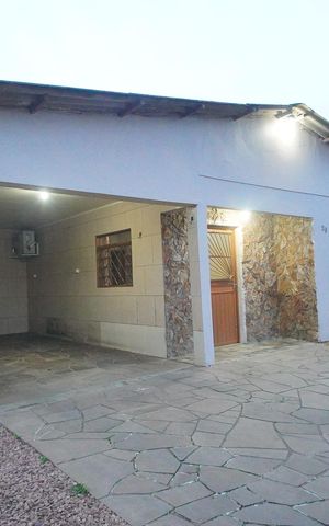Casa à venda com 80m², 2 quartos e 1 vagaQuintal