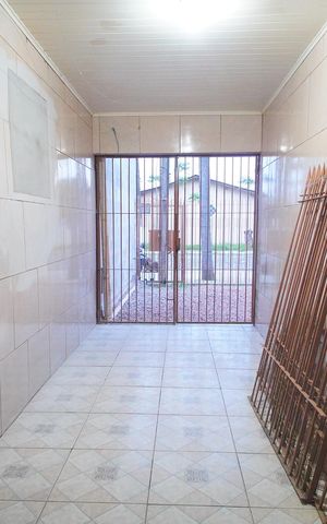 Casa à venda com 80m², 2 quartos e 1 vagaÁrea de Serviço