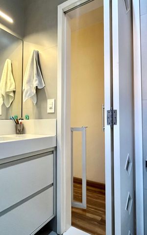 Casa à venda com 125m², 3 quartos e 2 vagas Casa à venda com 125m², 3 quartos e 2 vagasBanheiro Corredor