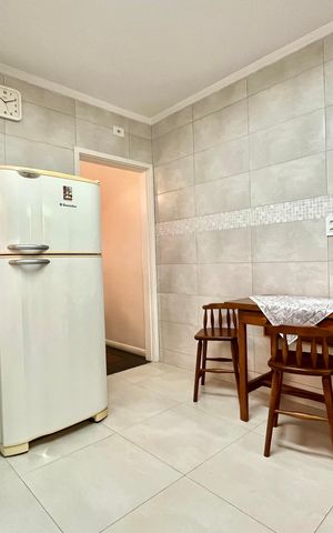 Casa à venda com 125m², 3 quartos e 2 vagas Casa à venda com 125m², 3 quartos e 2 vagasCozinha