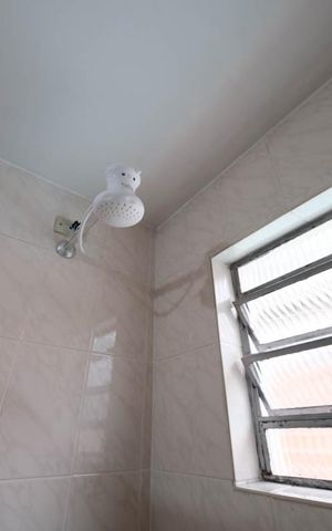 Casa à venda com 250m², 6 quartos e 3 vagasBanheiro social