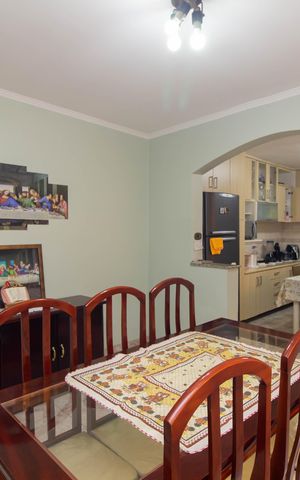 Casa à venda com 155m², 3 quartos e 1 vaga Casa à venda com 155m², 3 quartos e 1 vagaCozinha