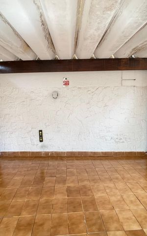 Casa à venda com 196m², 4 quartos e 2 vagas Casa à venda com 196m², 4 quartos e 2 vagasGaragem