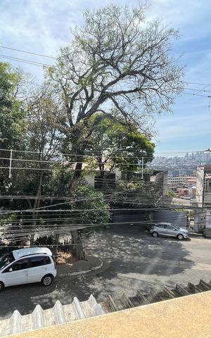 Casa à venda com 196m², 4 quartos e 2 vagas Casa à venda com 196m², 4 quartos e 2 vagasQuarto 1