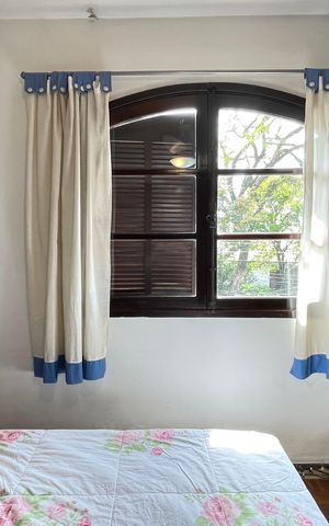 Casa à venda com 196m², 4 quartos e 2 vagas Casa à venda com 196m², 4 quartos e 2 vagasQuarto 1