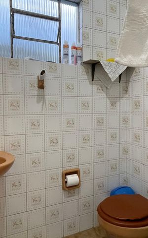 Casa para alugar com 66m², 2 quartos e sem vaga Casa para alugar com 66m², 2 quartos e sem vagaBanheiro
