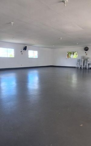 Apartamento para alugar com 49m², 2 quartos e 1 vaga Apartamento para alugar com 49m², 2 quartos e 1 vagaÁrea comum - Salão de festas