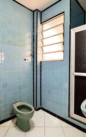 Apartamento para alugar com 77m², 1 quarto e sem vaga Apartamento para alugar com 77m², 1 quarto e sem vagaBanheiro social