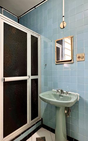 Apartamento para alugar com 77m², 1 quarto e sem vaga Apartamento para alugar com 77m², 1 quarto e sem vagaBanheiro social