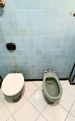 Apartamento para alugar com 77m², 1 quarto e sem vaga Apartamento para alugar com 77m², 1 quarto e sem vagaBanheiro social
