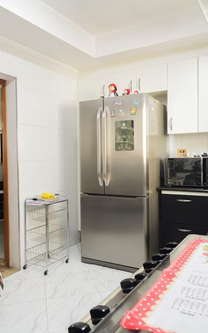 Casa de condomínio à venda com 148m², 3 quartos e 3 vagas Casa de condomínio à venda com 148m², 3 quartos e 3 vagasCozinha