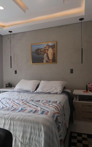 Casa de condomínio à venda com 138m², 3 quartos e 2 vagasSuíte