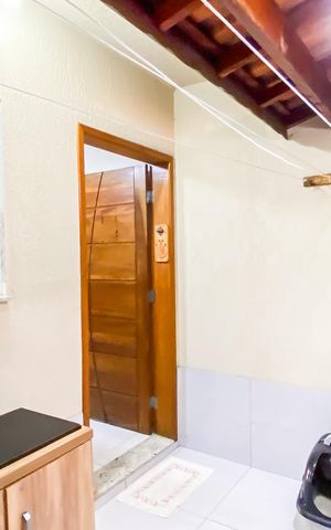 Casa à venda com 180m², 3 quartos e 2 vagas Casa à venda com 180m², 3 quartos e 2 vagasÁrea de Serviço