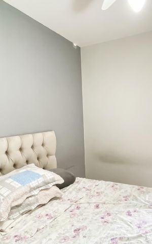 Casa à venda com 180m², 3 quartos e 2 vagas Casa à venda com 180m², 3 quartos e 2 vagasSuite