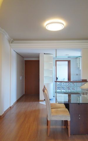 Apartamento para alugar com 90m², 2 quartos e 1 vagaSala