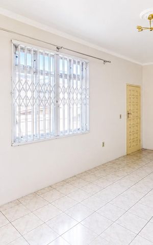 Casa para alugar com 150m², 3 quartos e 1 vaga Casa para alugar com 150m², 3 quartos e 1 vagaSala