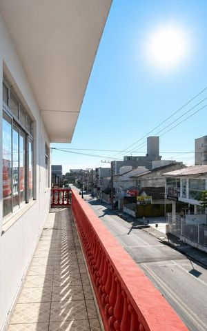 Casa para alugar com 150m², 3 quartos e 1 vaga Casa para alugar com 150m², 3 quartos e 1 vagaVaranda