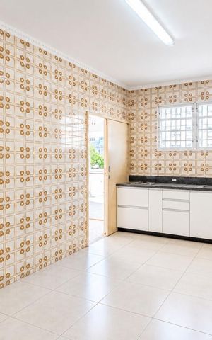 Casa para alugar com 150m², 3 quartos e 1 vaga Casa para alugar com 150m², 3 quartos e 1 vagaCozinha