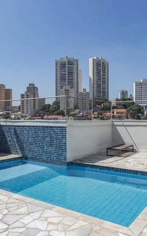 Apartamento à venda com 83m², 3 quartos e 1 vaga Apartamento à venda com 83m², 3 quartos e 1 vagaÁrea comum - Piscina