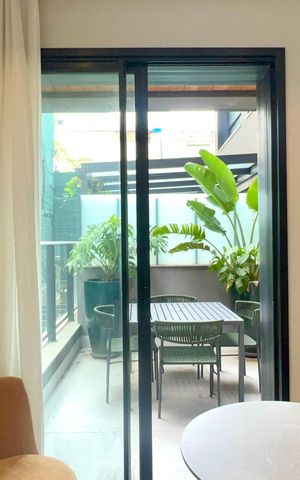 Studio para alugar com 49m², 1 quarto e 1 vaga Studio para alugar com 49m², 1 quarto e 1 vagaVaranda