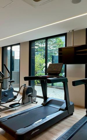 Studio para alugar com 49m², 1 quarto e 1 vaga Studio para alugar com 49m², 1 quarto e 1 vagaAcademia
