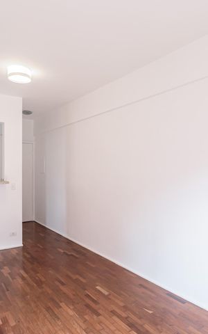 Apartamento para alugar com 50m², 1 quarto e 1 vaga Apartamento para alugar com 50m², 1 quarto e 1 vagaSala