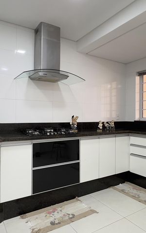 Casa de condomínio à venda com 110m², 3 quartos e 2 vagas Casa de condomínio à venda com 110m², 3 quartos e 2 vagasCozinha