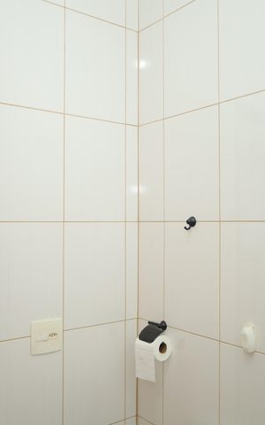Casa à venda com 123m², 2 quartos e 2 vagasBanheiro 2