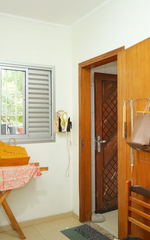 Casa à venda com 123m², 2 quartos e 2 vagasQuarto 2