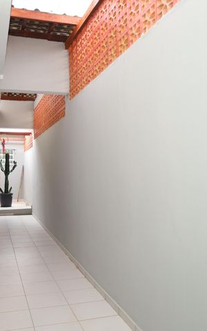 Casa à venda com 123m², 2 quartos e 2 vagasCorredor