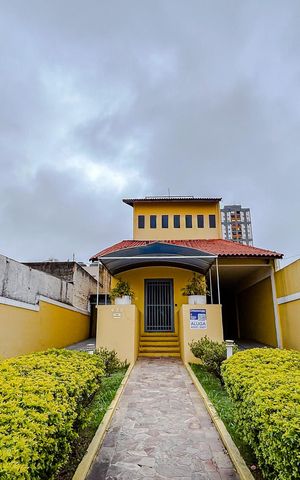 Studio para alugar com 18m², 1 quarto e 1 vagaFachada com Plaquinha