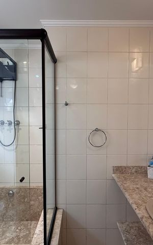 Apartamento para alugar com 163m², 4 quartos e 2 vagas Apartamento para alugar com 163m², 4 quartos e 2 vagasBanheiro Suíte