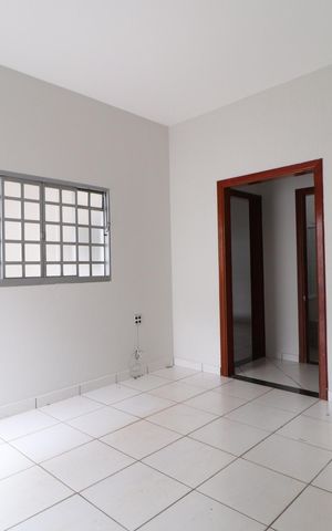 Casa para alugar com 50m², 2 quartos e 1 vagaSala