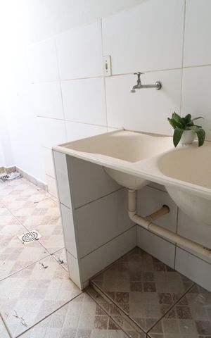 Casa para alugar com 50m², 2 quartos e 1 vagaÁrea de Serviço