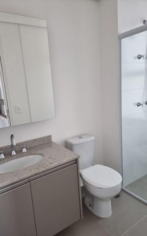 Apartamento à venda com 63m², 2 quartos e 1 vaga Apartamento à venda com 63m², 2 quartos e 1 vagaBanheiro