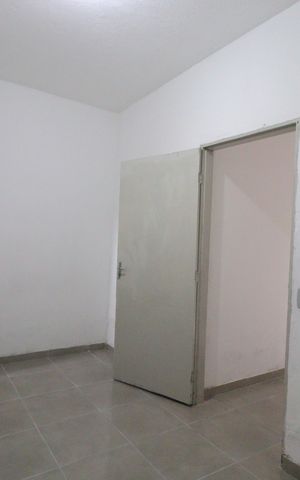 Casa para alugar com 40m², 1 quarto e sem vagaQuarto
